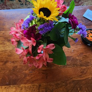 Mt Scott Flowers - 10 days later. - Florists Near Me - Happy Valley, Oregon