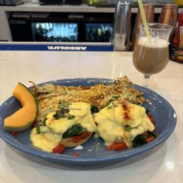 Great veggie Benedict and seasonal pumpkin spice spiked coffee! Great veggie Benedict and seasonal pumpkin spice spiked coffee!