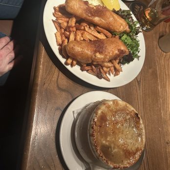 NYK'S - French onion soup + Fish & Chips - Pubs Near Me - Montreal, Quebec NYK'S - French onion soup + Fish & Chips - Pubs Near Me - Montreal, Quebec