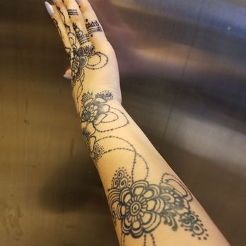 Beauty By Khan Henna - Henna Artists Near Me Beauty By Khan Henna - Henna Artists Near Me