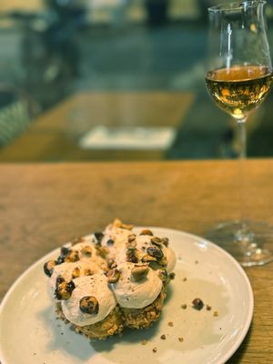 Le Bon Georges by null