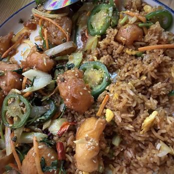 Noodle And Dumpling - Szechuan style spicy fried chicken with fried rice - Noodles Near Me - Millcreek, Utah Noodle And Dumpling - Szechuan style spicy fried chicken with fried rice - Noodles Near Me - Millcreek, Utah