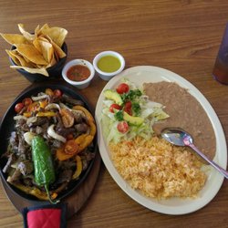 Joe's Mar y Mex Restaurant