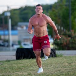5 Hills Crossfit - Sprints save baby sea lions