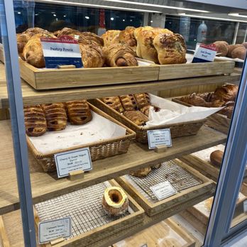 Paris Baguette - Pastries - Bakeries Near Me - Aurora, Colorado Paris Baguette - Pastries - Bakeries Near Me - Aurora, Colorado
