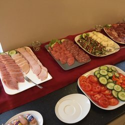 Behrens-Meyer - Hier nur eine kleine Auswahl des ständig nachgefüllten Buffets.