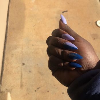 The Nail Bar - Split nail (photo imitated) - Nail Salons Near Me - Chattanooga, Tennessee