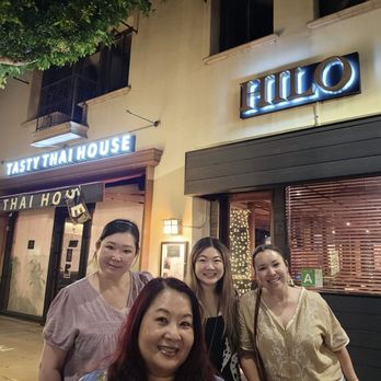 Hilo Beverly Hills - Sushi Bars Near Me - Beverly Hills, California Hilo Beverly Hills - Sushi Bars Near Me - Beverly Hills, California