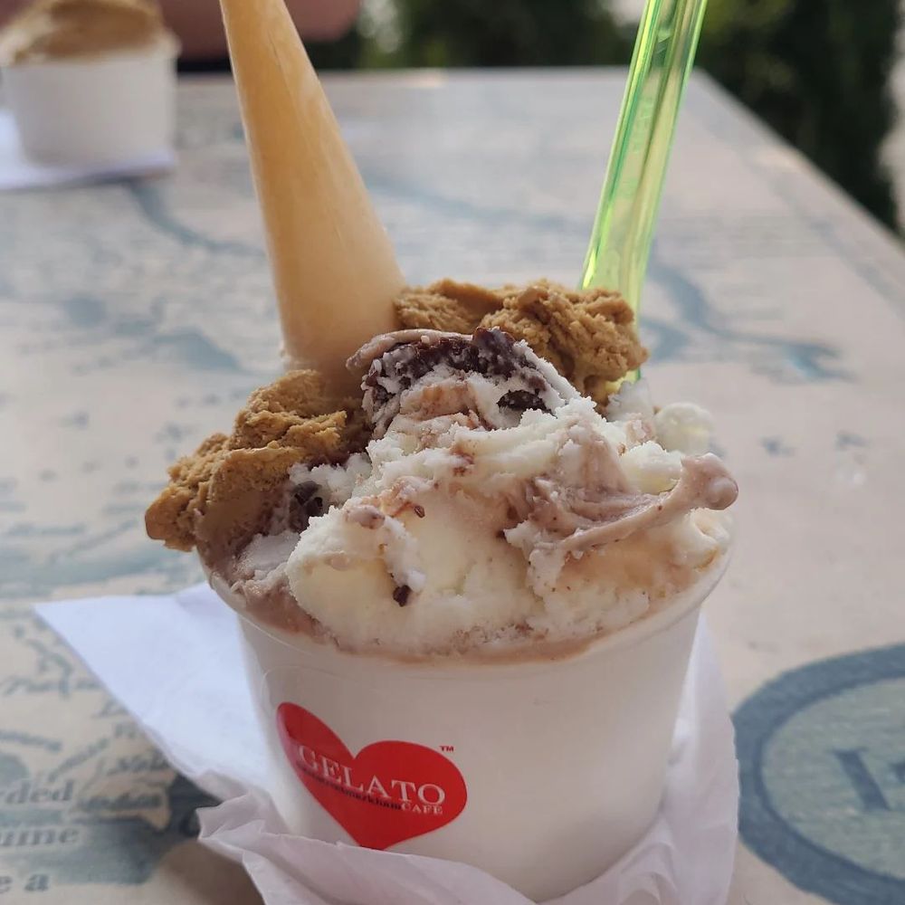 Coffee & Nutella double scoop Coffee & Nutella double scoop