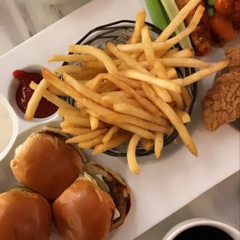Sugar Factory Foxwoods - Sampler - American Near Me - Mashantucket, Connecticut Sugar Factory Foxwoods - Sampler - American Near Me - Mashantucket, Connecticut