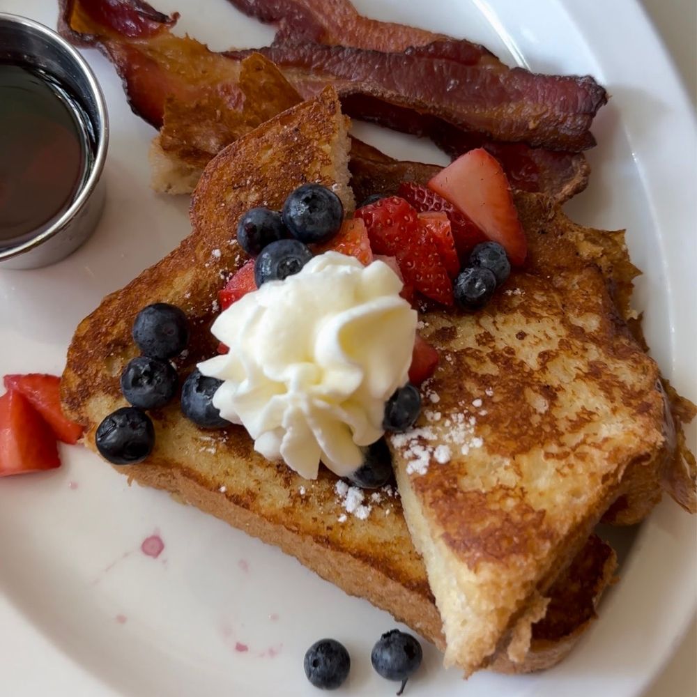 Otto's - French toast - Breakfast & Brunch Near Me - Covington, Kentucky Otto's - French toast - Breakfast & Brunch Near Me - Covington, Kentucky