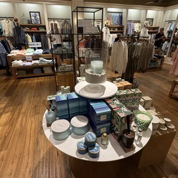 Tommy Bahama - Men's Clothing Near Me - Boca Raton, Florida Tommy Bahama - Men's Clothing Near Me - Boca Raton, Florida