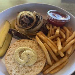 steak sandwich (on gluten free bun)