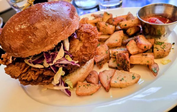 Flanker Kitchen + Sports Bar by null