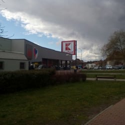 Kaufland - Vchod