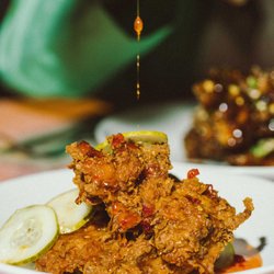 LOCAL Public Eatery River District