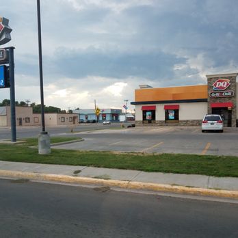 Dairy Queen Grill & Chill - Ice Cream & Frozen Yogurt Near Me - Sterling, Colorado Dairy Queen Grill & Chill - Ice Cream & Frozen Yogurt Near Me - Sterling, Colorado