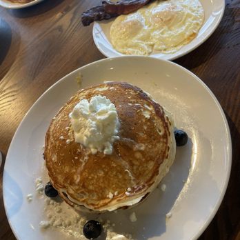 Another Broken Egg Cafe - Lemon blueberry pancakes - American Near Me - Wichita, Kansas Another Broken Egg Cafe - Lemon blueberry pancakes - American Near Me - Wichita, Kansas