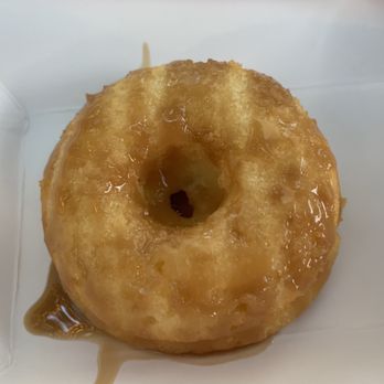Harvey's Gourmet Donuts - This is the gluten free maple. If you love maple syrup you'll love this! - Donuts Near Me - Sonoma, California Harvey's Gourmet Donuts - This is the gluten free maple. If you love maple syrup you'll love this! - Donuts Near Me - Sonoma, California