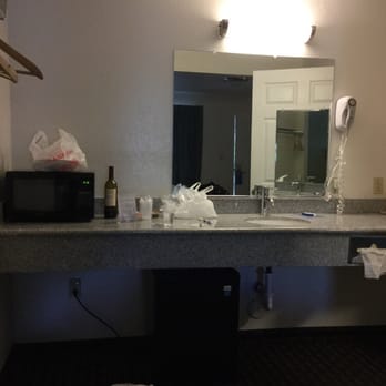 Hotel Belmont - Excuse the mess since the only garbage in the room they provide is in the bathroom. Notice no coffee maker. - Hotels Near Me - Belmont, California