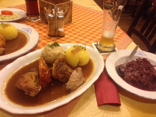 Weissbräuhaus zum Herrnbräu by null