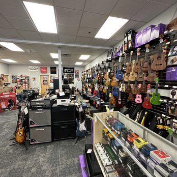 Willis Music - Eastgate - Musical Instruments & Teachers Near Me - Cincinnati, Ohio Willis Music - Eastgate - Musical Instruments & Teachers Near Me - Cincinnati, Ohio
