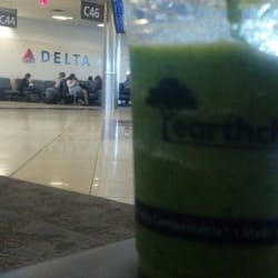 You CAN eat healthy while traveling. Don't miss this place in Terminal C!