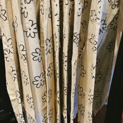 Marilee's Designs - Flower doodle jeans
