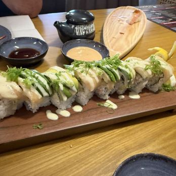 Sushi Warriors - yuki roll - Sushi Bars Near Me - Austin, Texas