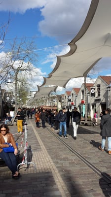 Bercy Village by null