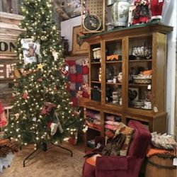 Daisy Mayes Mercantile - Christmas is coming and we are ready