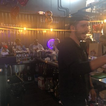 Boil Bay - Seafood Near Me - Virginia Beach, Virginia