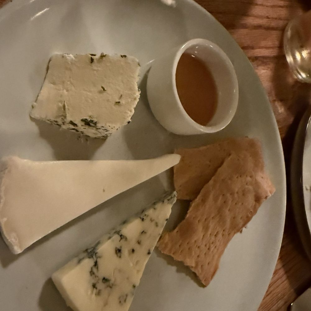 Robin Restaurant - Cheese plate - New American Near Me - St. Louis, Missouri