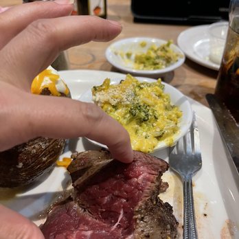 Cheddar's Scratch Kitchen - Medium rare steak from Cheddars - American Near Me - Mount Juliet, Tennessee