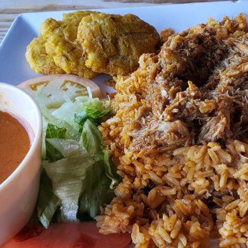 Mi Casita Seafood - Puerto Rican Near Me - Loíza, Puerto Rico