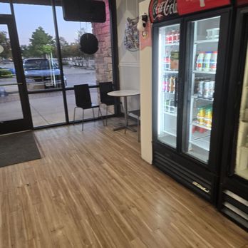 JJ Donut palace - Interior - Donuts Near Me - Flower Mound, Texas JJ Donut palace - Interior - Donuts Near Me - Flower Mound, Texas