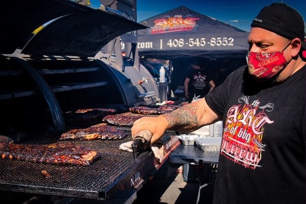 The ART of BBQ- Catering by null