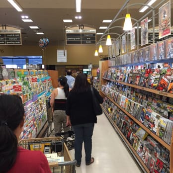 Safeway - Twenty mins to get through a line. Are you kidding me? - Grocery Near Me - Newark, California