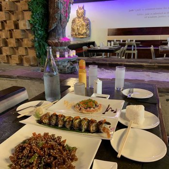 Jade Eatery And Lounge - thai crunchy beef, guru sushi and pizza sushi - Asian Fusion Near Me - Forest Hills, New York Jade Eatery And Lounge - thai crunchy beef, guru sushi and pizza sushi - Asian Fusion Near Me - Forest Hills, New York