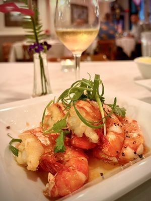 Duc's Bistro by null