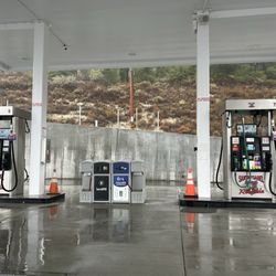 Santa Ysabel Roadside - 10/14/25 Just a gallon hold is up until we get to the nearest Costco