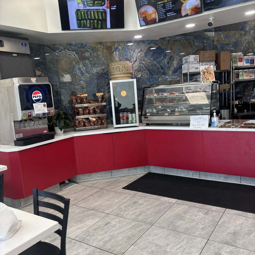 Sandy’s Chili - Inside - Vietnamese Near Me - Fresno, California Sandy’s Chili - Inside - Vietnamese Near Me - Fresno, California