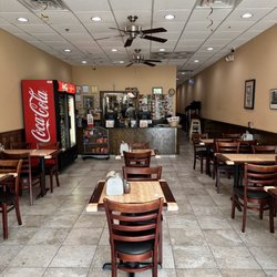 Andolini's - Interior