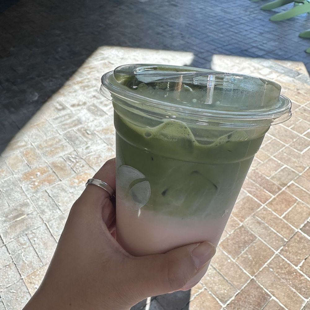 iced Strawberry Matcha iced Strawberry Matcha