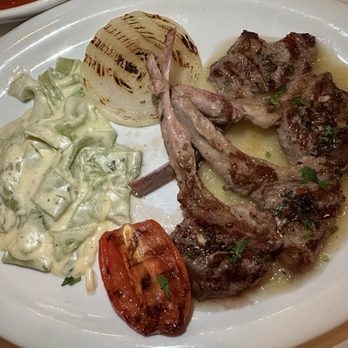 Trattoria Mezzomondo - Italian Near Me - Palm Desert, California Trattoria Mezzomondo - Italian Near Me - Palm Desert, California