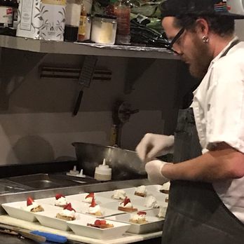 R Kitchen - New American Near Me - Charleston, South Carolina R Kitchen - New American Near Me - Charleston, South Carolina