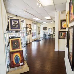 Lord of the Light Art Studio & Gallery - Lobby Gallery 1