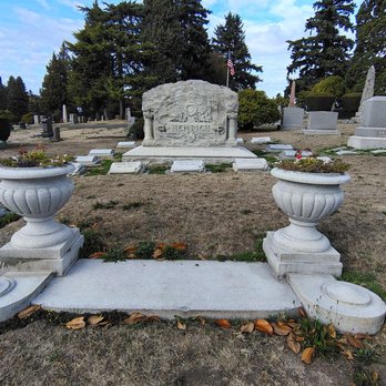 Lake View Cemetery  - Funeral Services & Cemeteries Near Me - Seattle, Washington