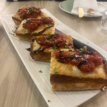 Divino Pizzeria & Bar - Bruschetta - Pizza Near Me - Ajax, Ontario