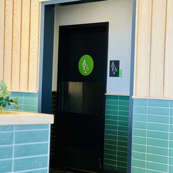 Shake Shack Brea - Burgers Near Me - Brea, California